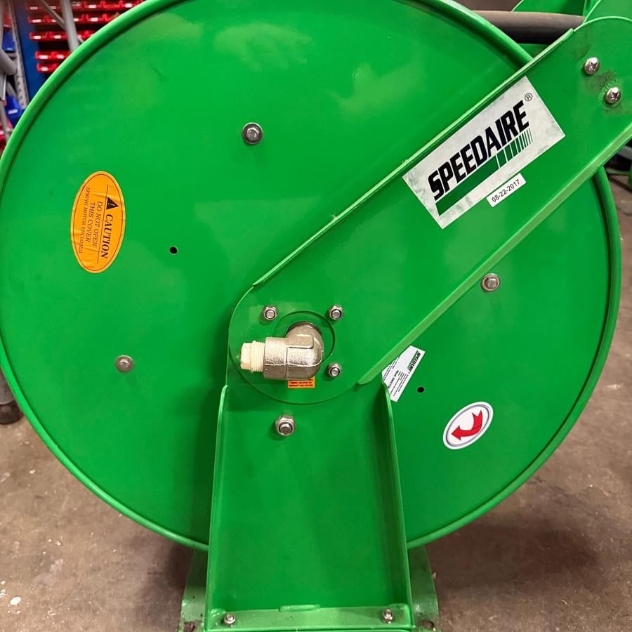 Used SPEEDAIRE 6WA75 SPRING RETURN HOSE REEL 50 FT ($500 OBO)