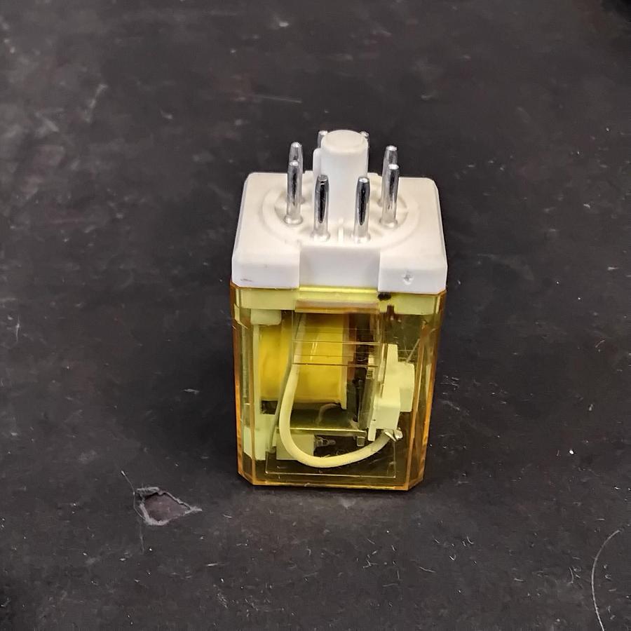 Used IDEC RR2P-ULAC120V POWER RELAY ($8.75 OBO)