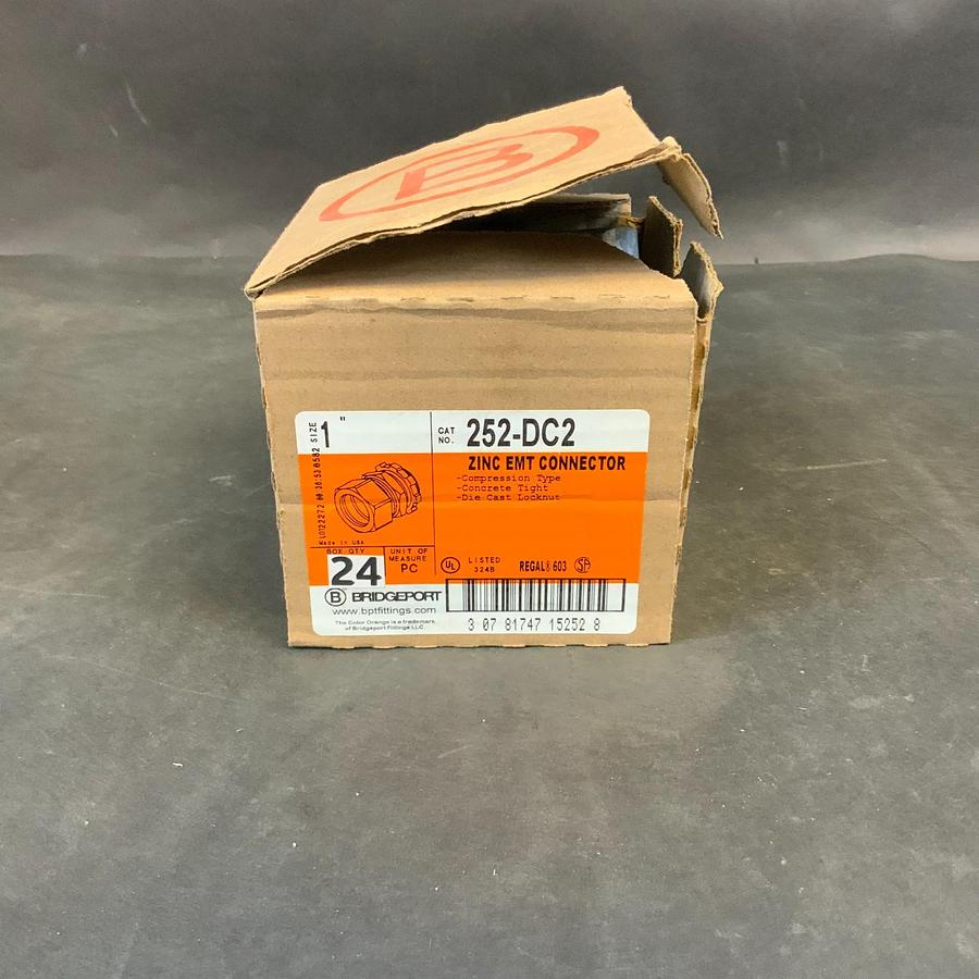 Used BRIDGEPORT 252-DC2 1” ZINC EMT CONNECTOR - BOX OF 24 ($24 OBO)