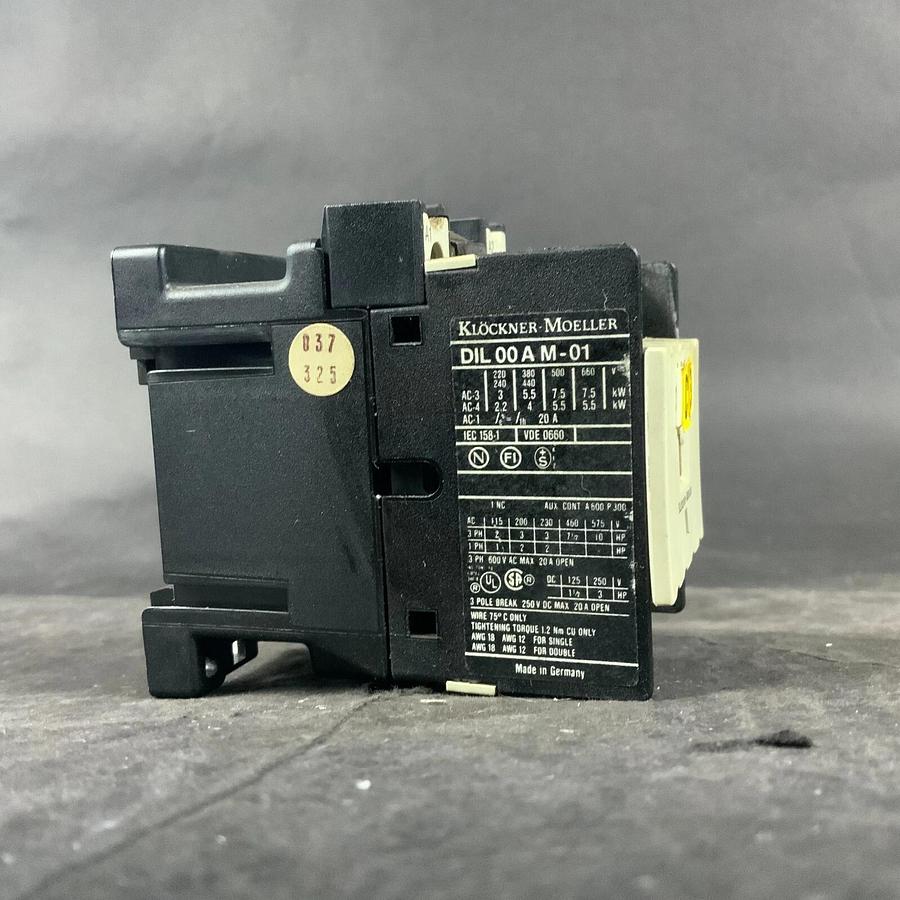 Used KLOCKNER MOELLER DIL00AM-01 110V CONTACTOR ($40 OBO)