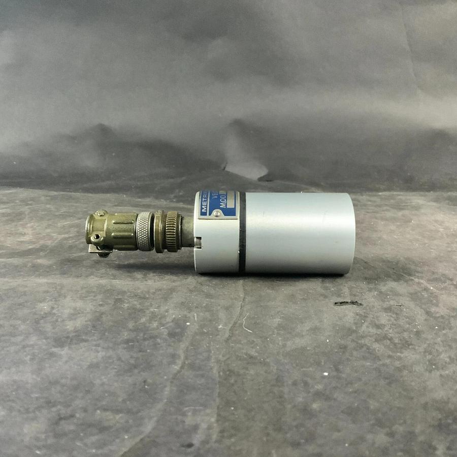 Used METRIX 5486-005 VELOCITY TRANSDUCER GRAY ($90 OBO)
