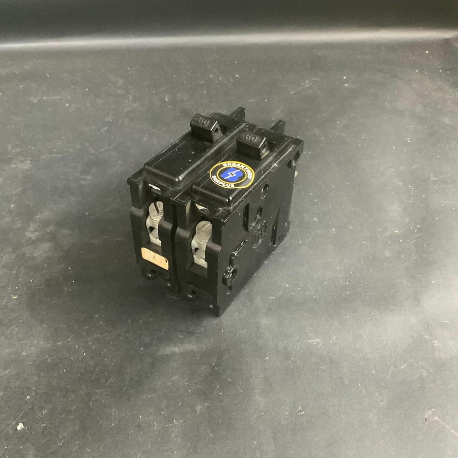 Used ITE EQ-B260 CIRCUIT BREAKER ($25 OBO)