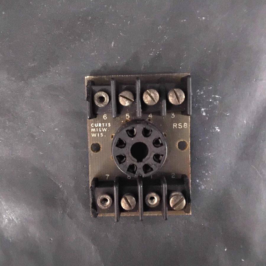 Used CURTIS INDUSTRIES RS8 RELAY SOCKET ASSEMBLY ($9 OBO)