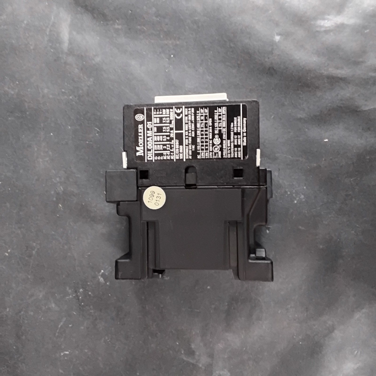 Used MOELLER  DIL00AM-01 CONTACTOR ($20 OBO)