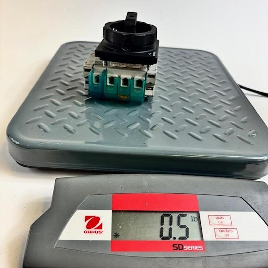 Used SIEMENS 3LD2203-OTK51 DISCONNECT SWITCH