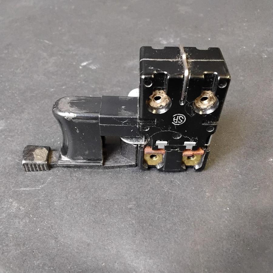 Used MAKITA 651232-8 TRIGGER SWITCH ($12 OBO)
