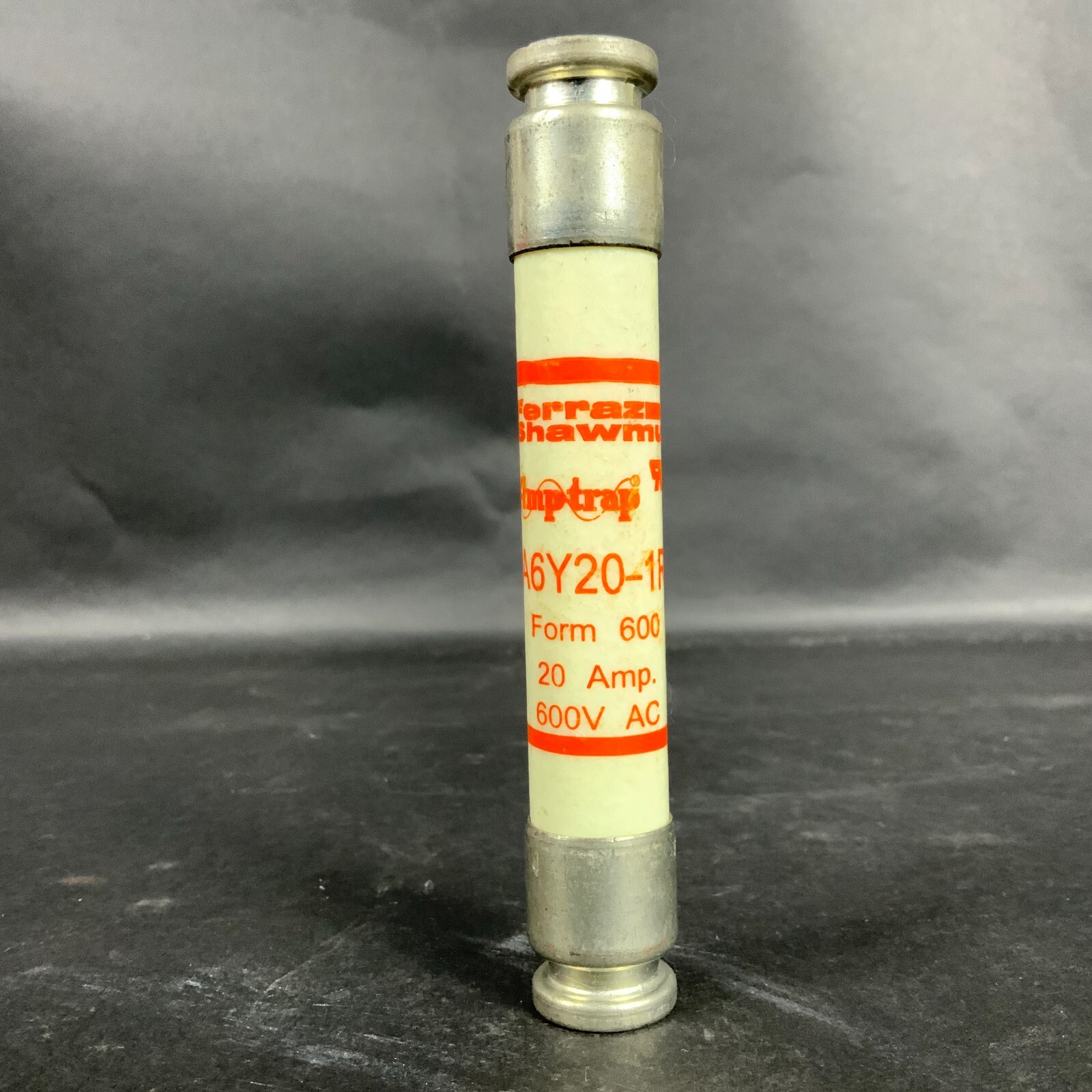 Used FERRAZ SHAWMUT A6Y20-1R OLD STOCK FUSE ($7 OBO)