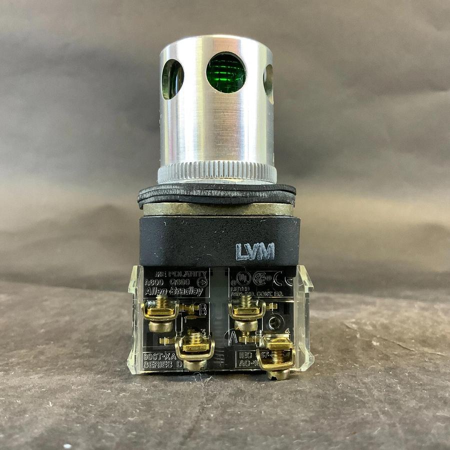 Used ALLEN BRADLEY 800T-QA10 GREEN PUSHBUTTON ($15 OBO)