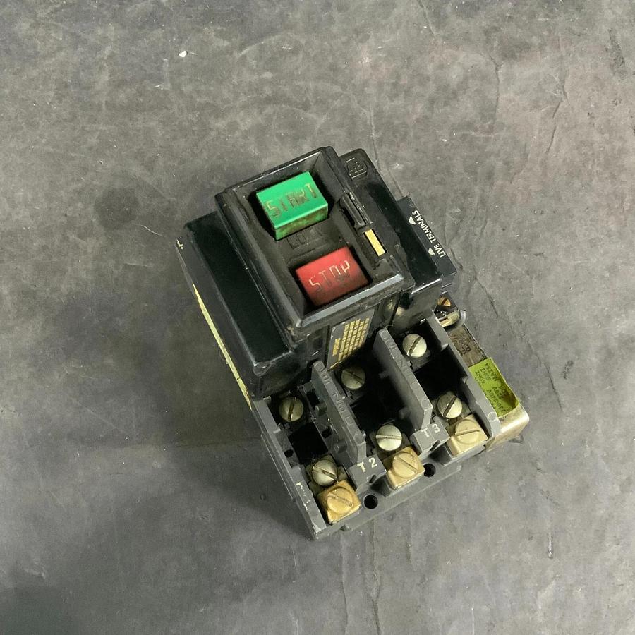 Used ALLEN BRADLEY 609U-AOA MANUAL STARTER ($130 OBO)