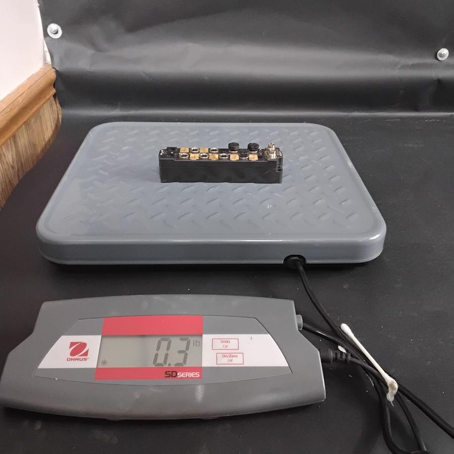 Used BECKHOFF IE2041-0000 EXTENSION BLOCK ($45 OBO)