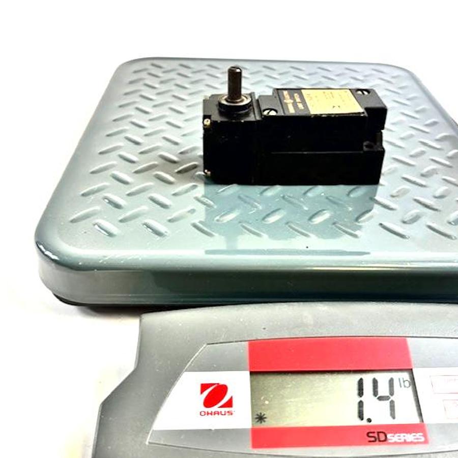 Used GENERAL ELECTRIC CR215GH11 LIMIT SWITCH