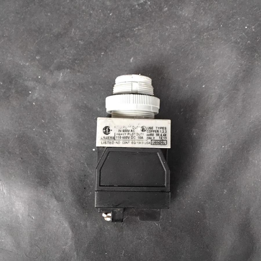 Used IDEC APW PILOT LIGHT BASE ($9 OBO)
