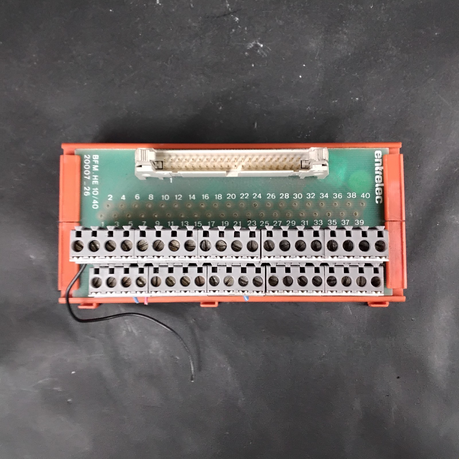 Used ENTRELEC BFM HE 10/40 INTERFACE MODULE CONNECTOR ($15 OBO)