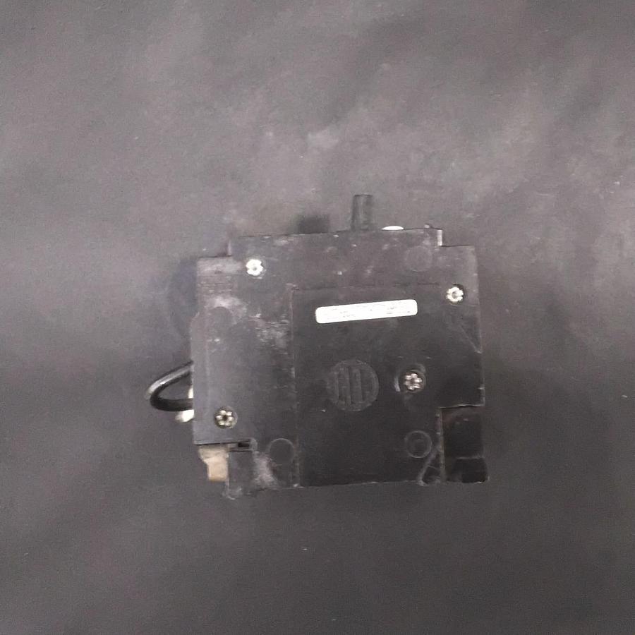 Used SIEMENS GFCI 20 AMP CIRCUIT BREAKER ($15 OBO)