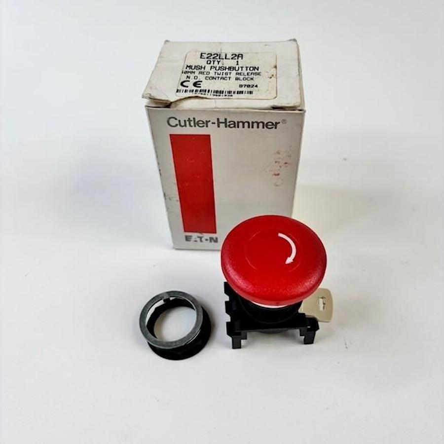 Used CUTLER-HAMMER E22LL2A RED PUSHBUTTON TWIST RELEASE