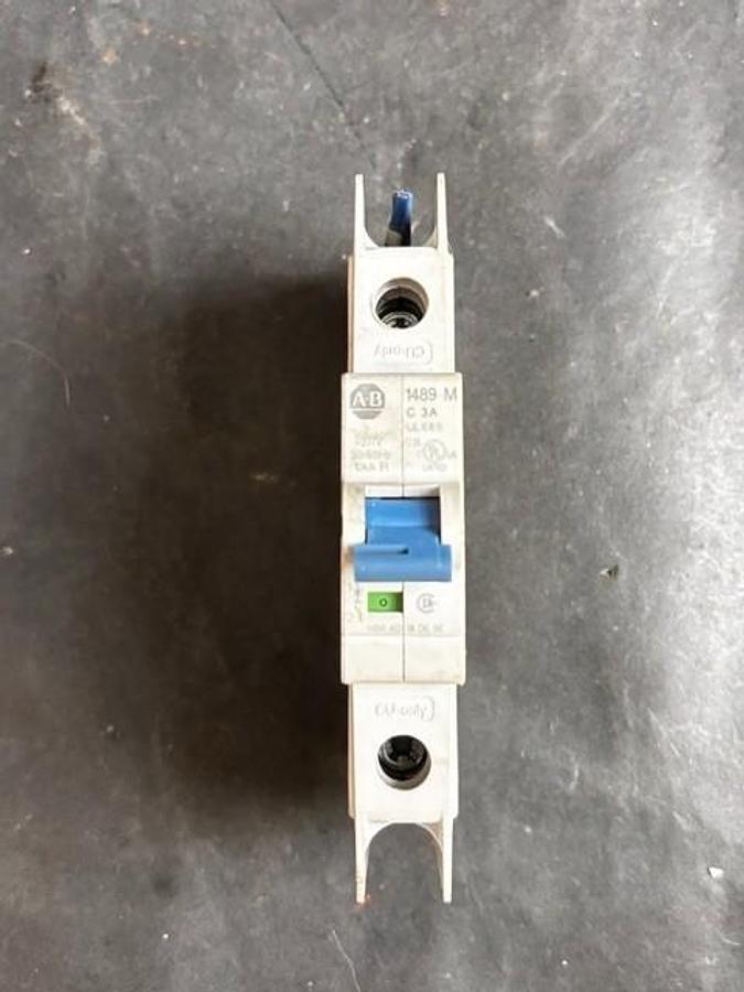 Used ALLEN BRADLEY 1489-M CIRCUIT BREAKER 1-POLE ($13 OBO)