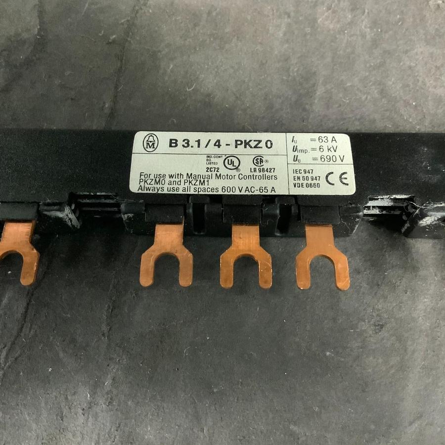 Used KLOCKNER MOELLER B 3.1/4-PKZ0 BUSSBAR LINK ($18 OBO)