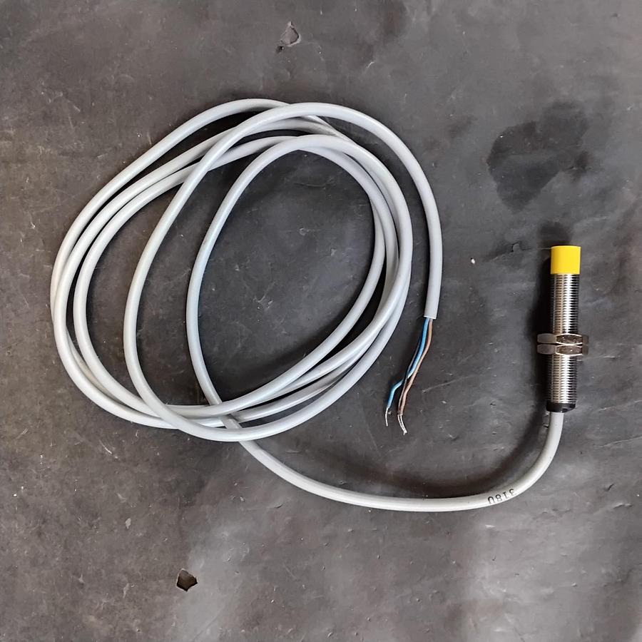 Used TURCK NI5-G12-AP6X INDUCTIVE PROXIMITY SENSOR ($19.99 OBO)