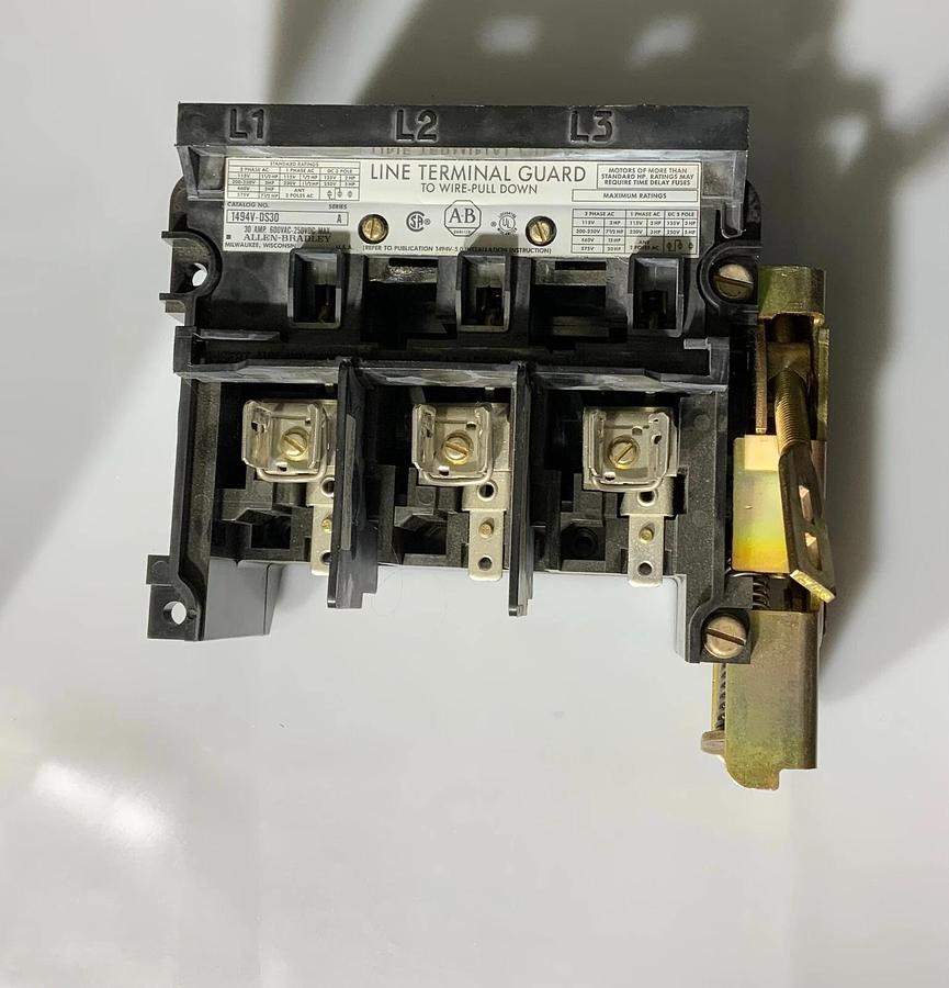 Used ALLEN BRADLEY 1494V-DS30 ($19.99 OBO)