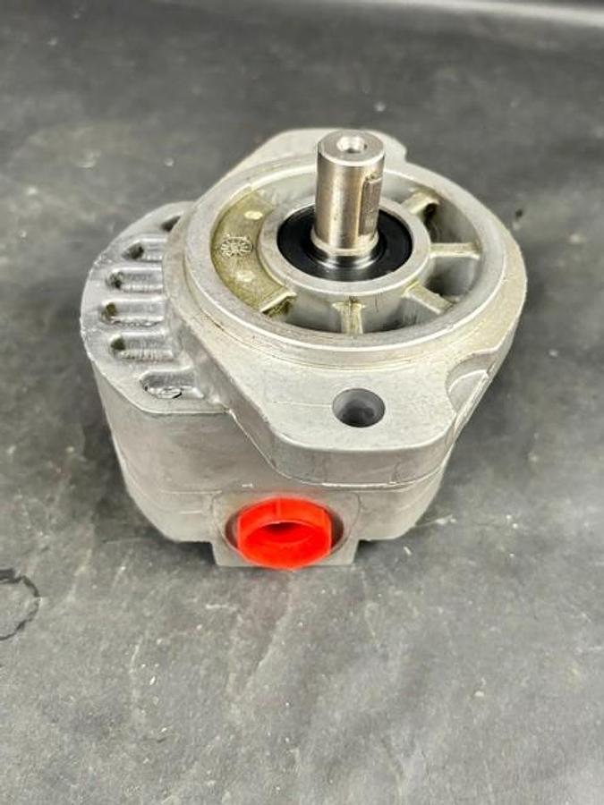 Used REXROTH S16S4AH26R HYDRAULIC PUMP