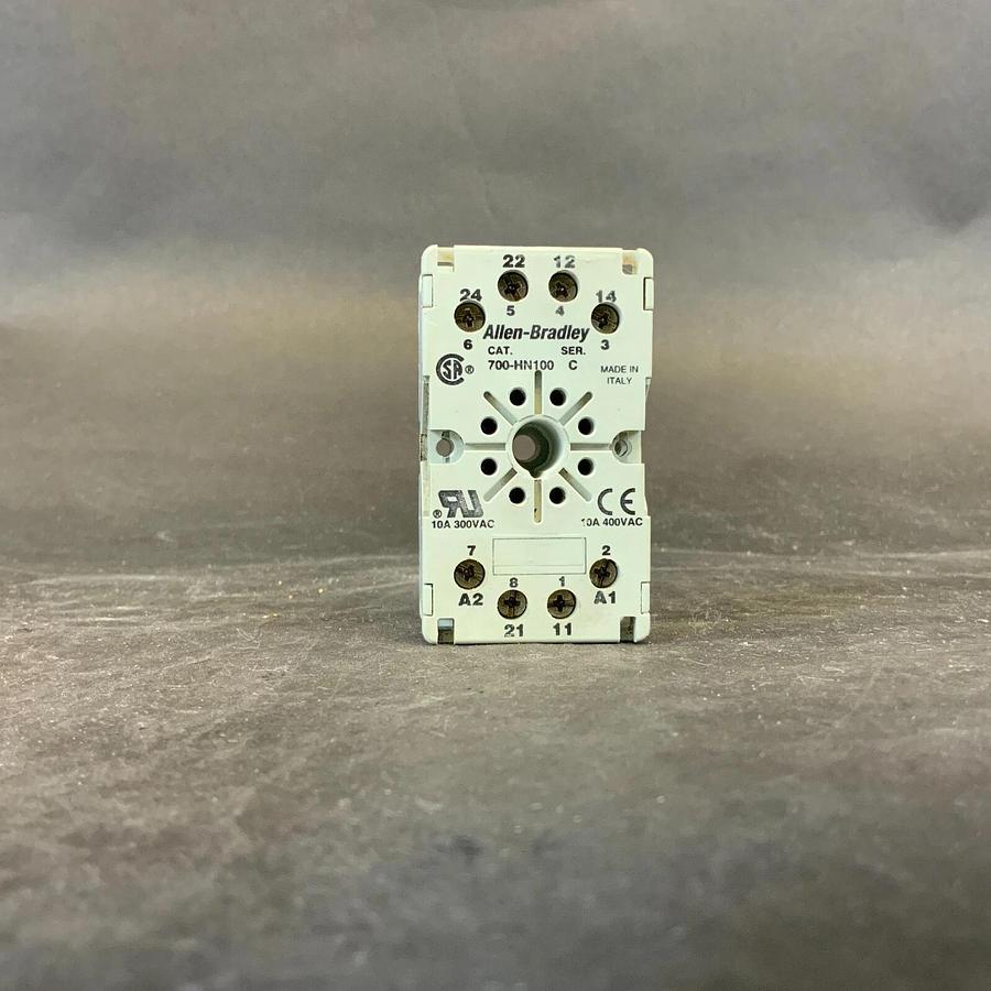 Used ALLEN BRADLEY 700-HN100 C RELAY SOCKET ($7 OBO)