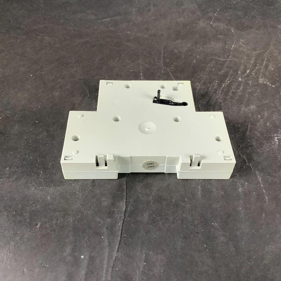 Used MOELLER NHI 11-PKZ2 AUXILIARY CONTACT ($15 OBO)