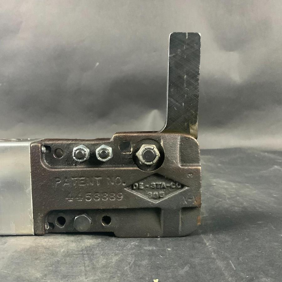 Used DESTACO 4458889 PNEUMATIC POWER CLAMP ($70 OBO)