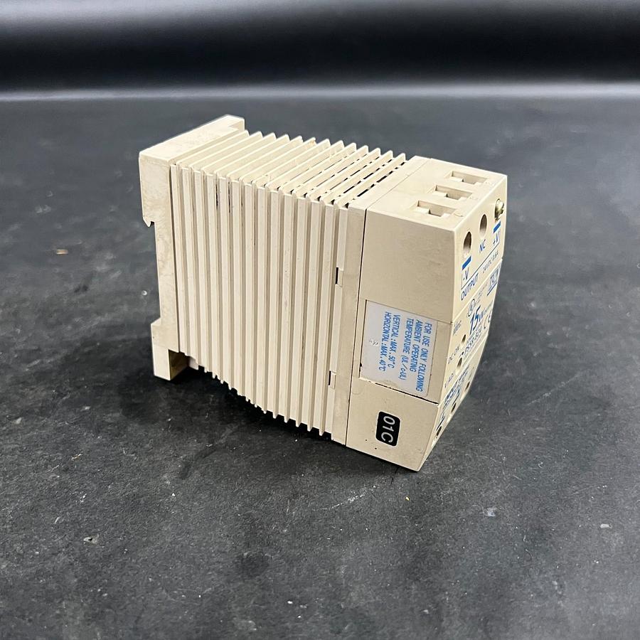 Used IDEC PS5R-B24 POWER SUPPLY ($25 OBO)