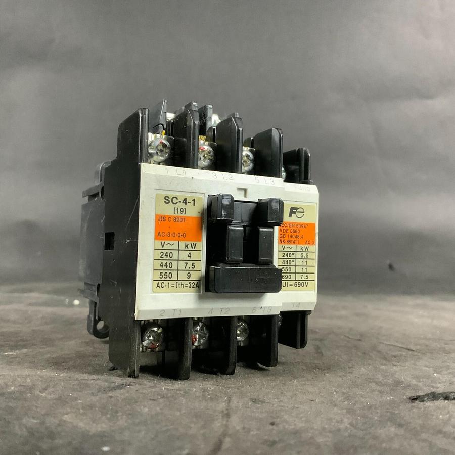 Used FUJI ELECTRIC SC-4-1 MOTOR STARTER ($30 OBO)