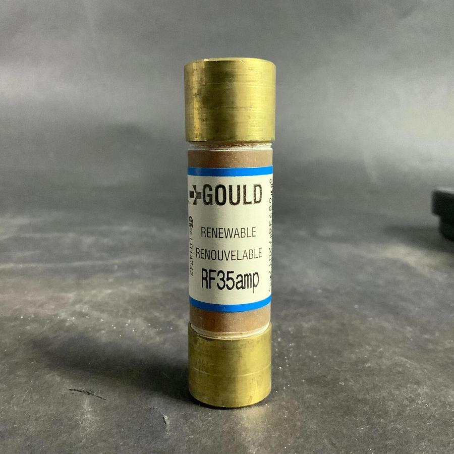 Used FERRAZ SHAWMUT RF35 RENEWABLE FUSE - SET OF 10 ($40 OBO)