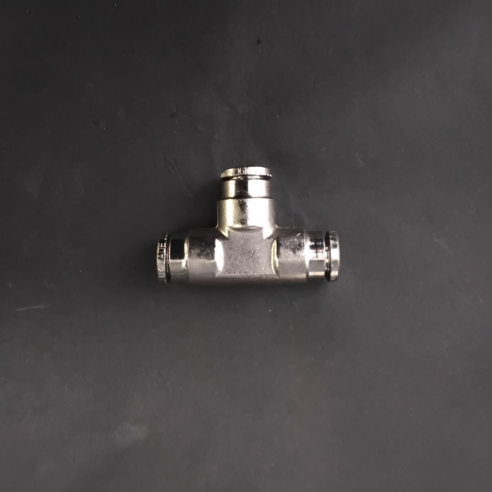 Used NORGREN 100600800 PNEUFIT CONNECTOR- BOX OF 8 ($45 OBO)