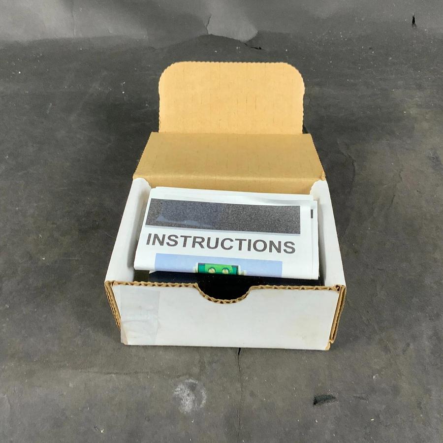 NK TECHNOLOGIES VTD4-420-24U-DIN DC VOLTAGE TRANSDUCER ($150 OBO)