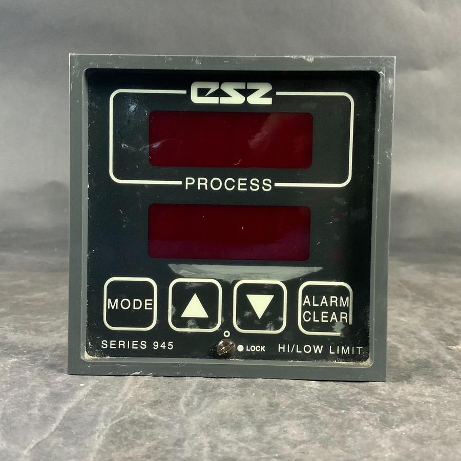 Used WATLOW P45A-1CAZ-AJAJ TEMPERATURE CONTROLLER ($145 OBO)