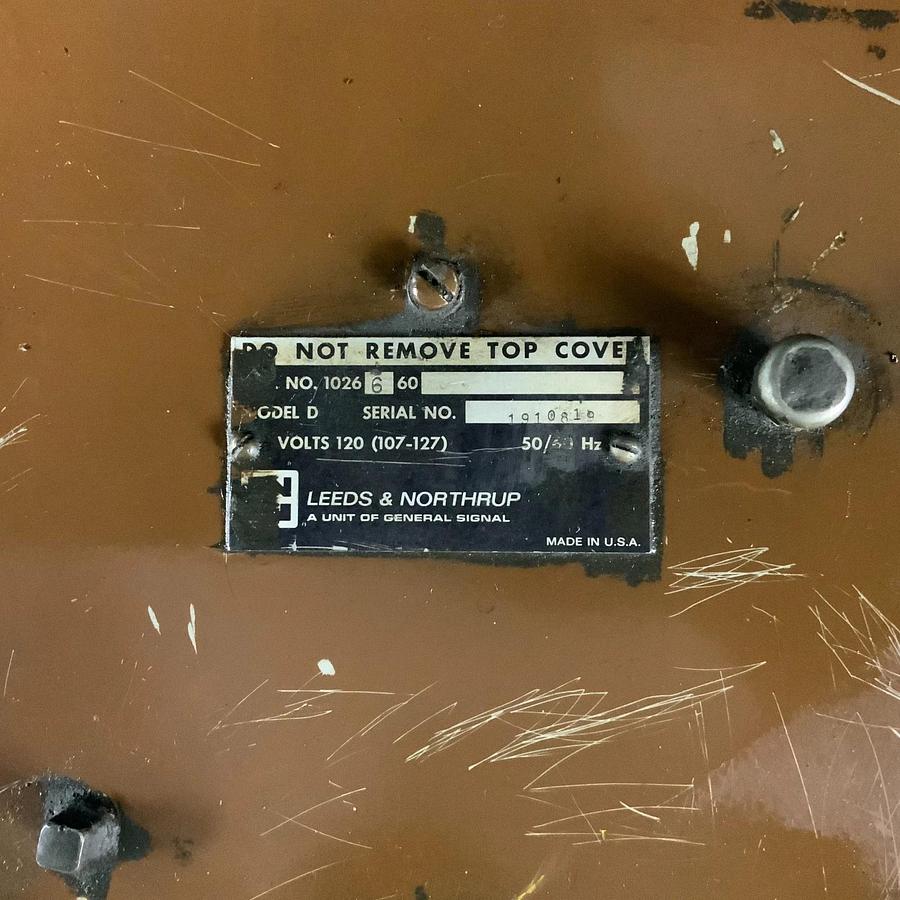 Used LEEDS & NORTHRUP 1910819 ACTUATOR ($575 OBO)