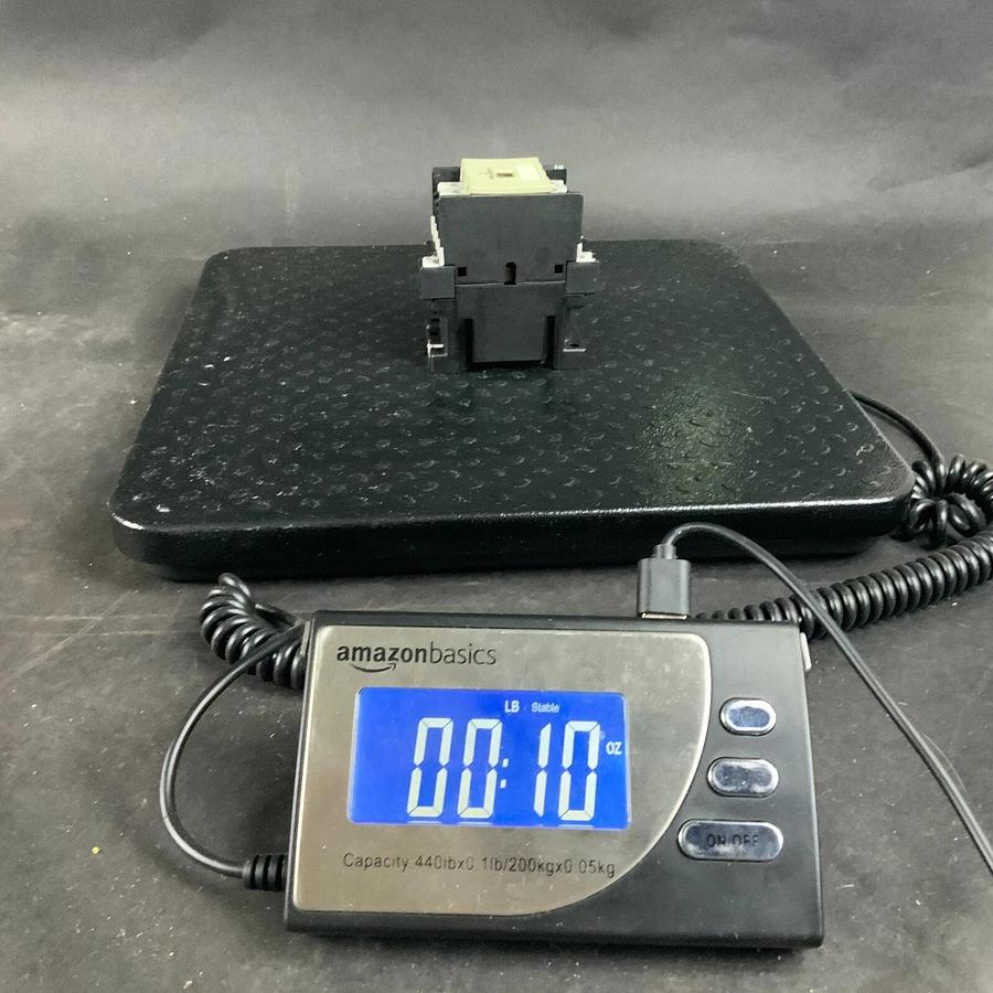 Used MOELLER DIL R40 110V CONTACTOR ($20 OBO)