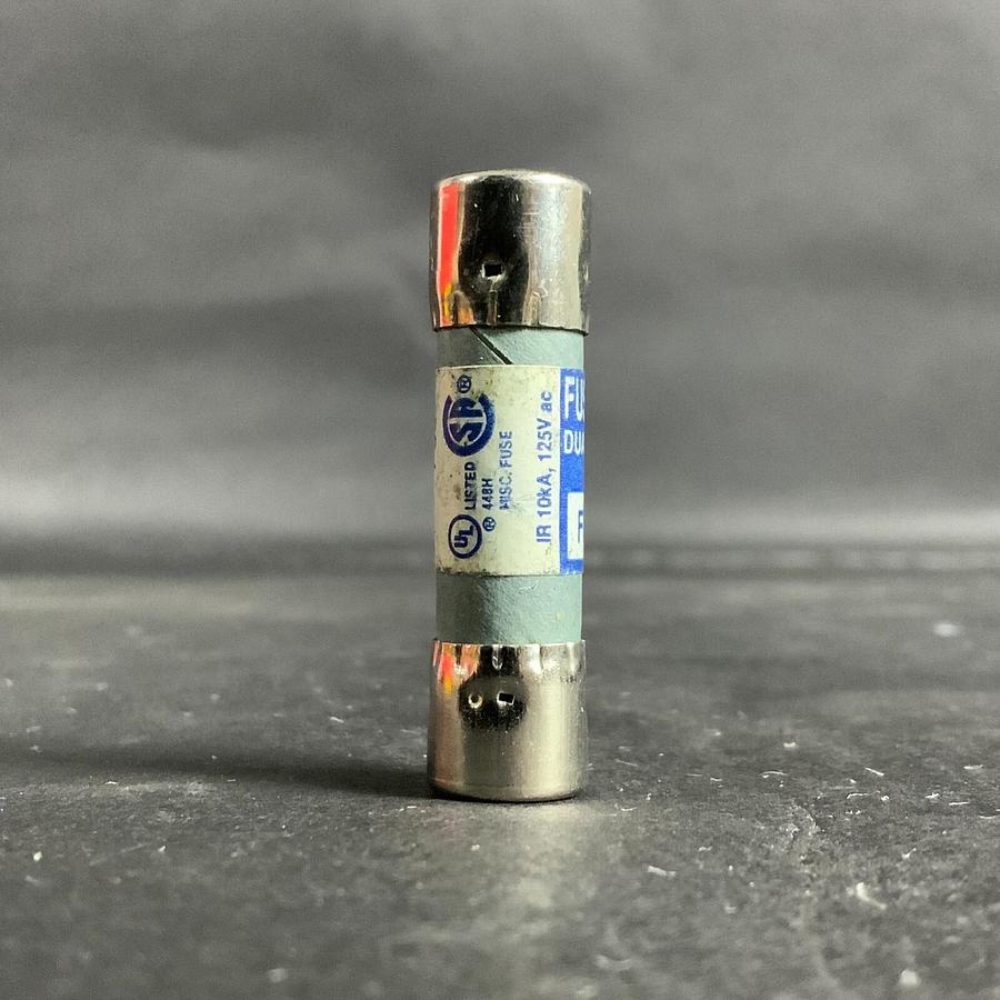 Used BUSSMANN FUSETRON 1-1/8 FUSE - SET OF 3 ($9 OBO)