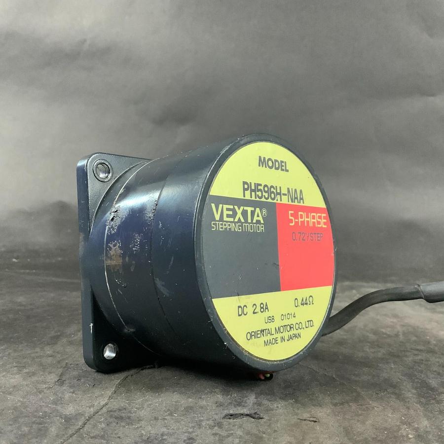 Used ORIENTAL MOTOR PH596H-NAA STEPPING MOTOR ($100 OBO)
