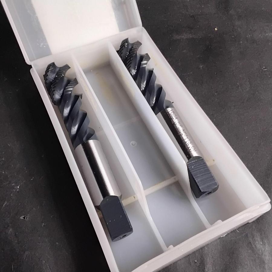 Used VEGATAPS M18X1.5 STRAIGHT FLUTE TAP - SET OF 2 ($40 OBO)