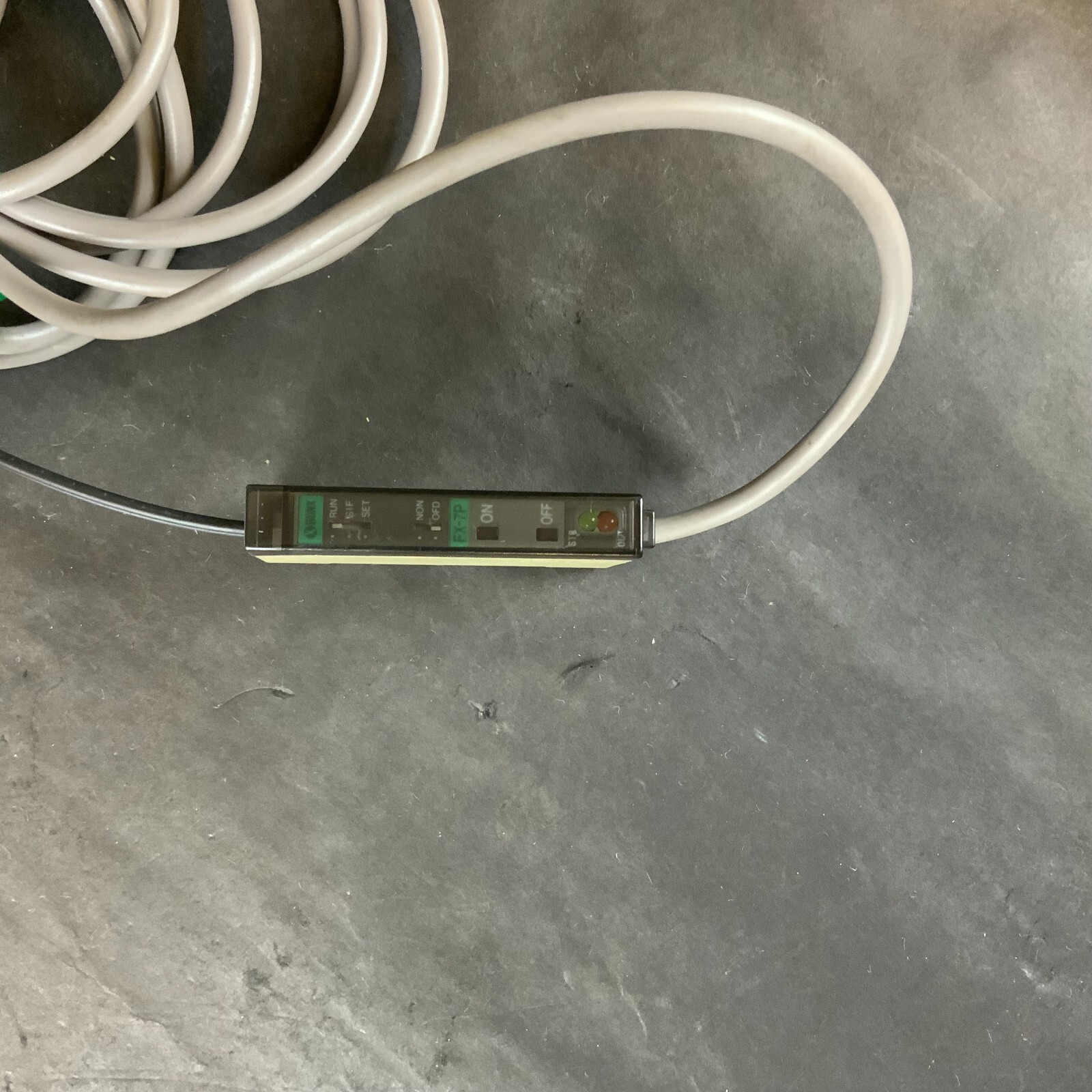 Used MATSUSHITA SUNX FX-7P FIBER OPTIC SENSOR ($15 OBO)