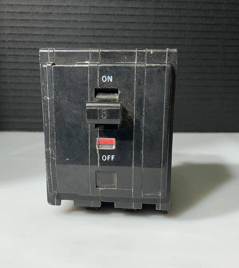 SQUARE D Q0315 LL-2945 ($34.99 OBO)