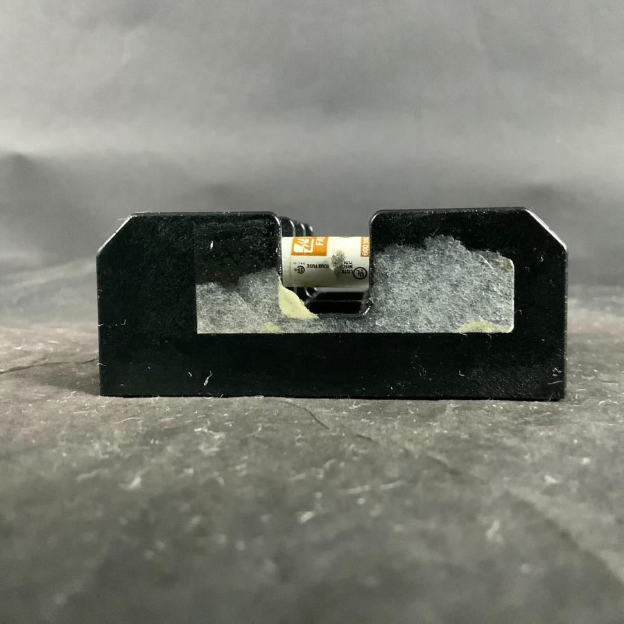 Used BUSSMANN BM6033SQ FUSE HOLDER ($15 OBO)