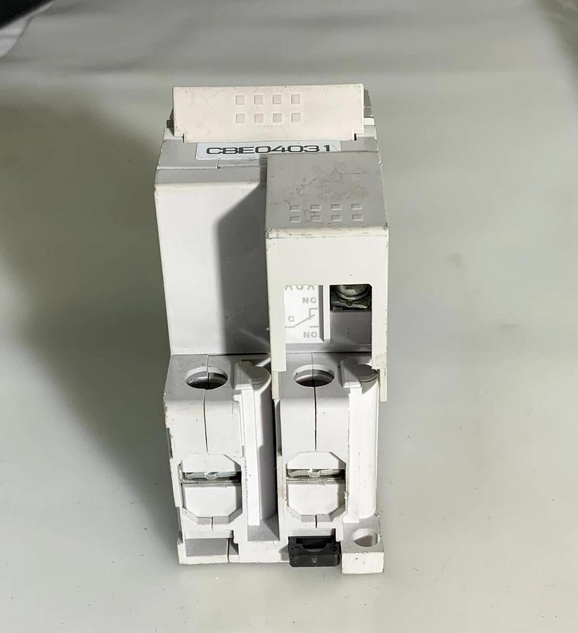 IDEC NC1V-2111-10AA ($29.99/EACH OBO)