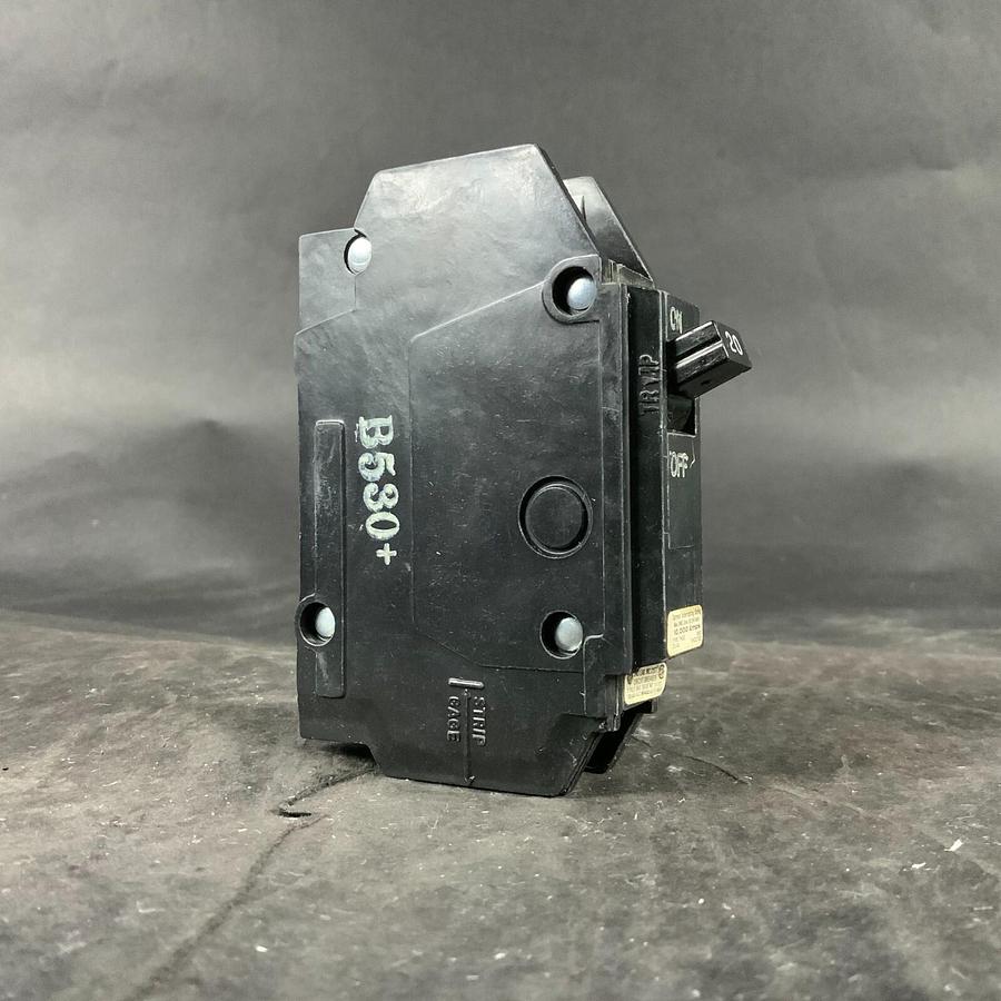 Used GENERAL ELECTRIC THQC1120 CIRCUIT BREAKER ($20 OBO)