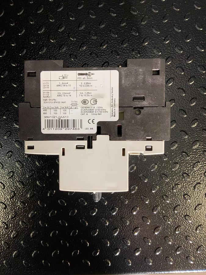 Used SIEMENS 3RV1021-0AA10 ($36.99 OBO)