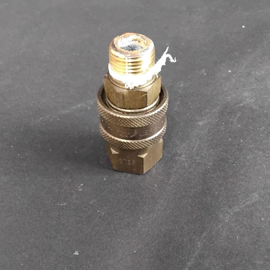 Used NITTO KOHKI 3TSF PNEUMATIC COUPLER ($7 OBO)