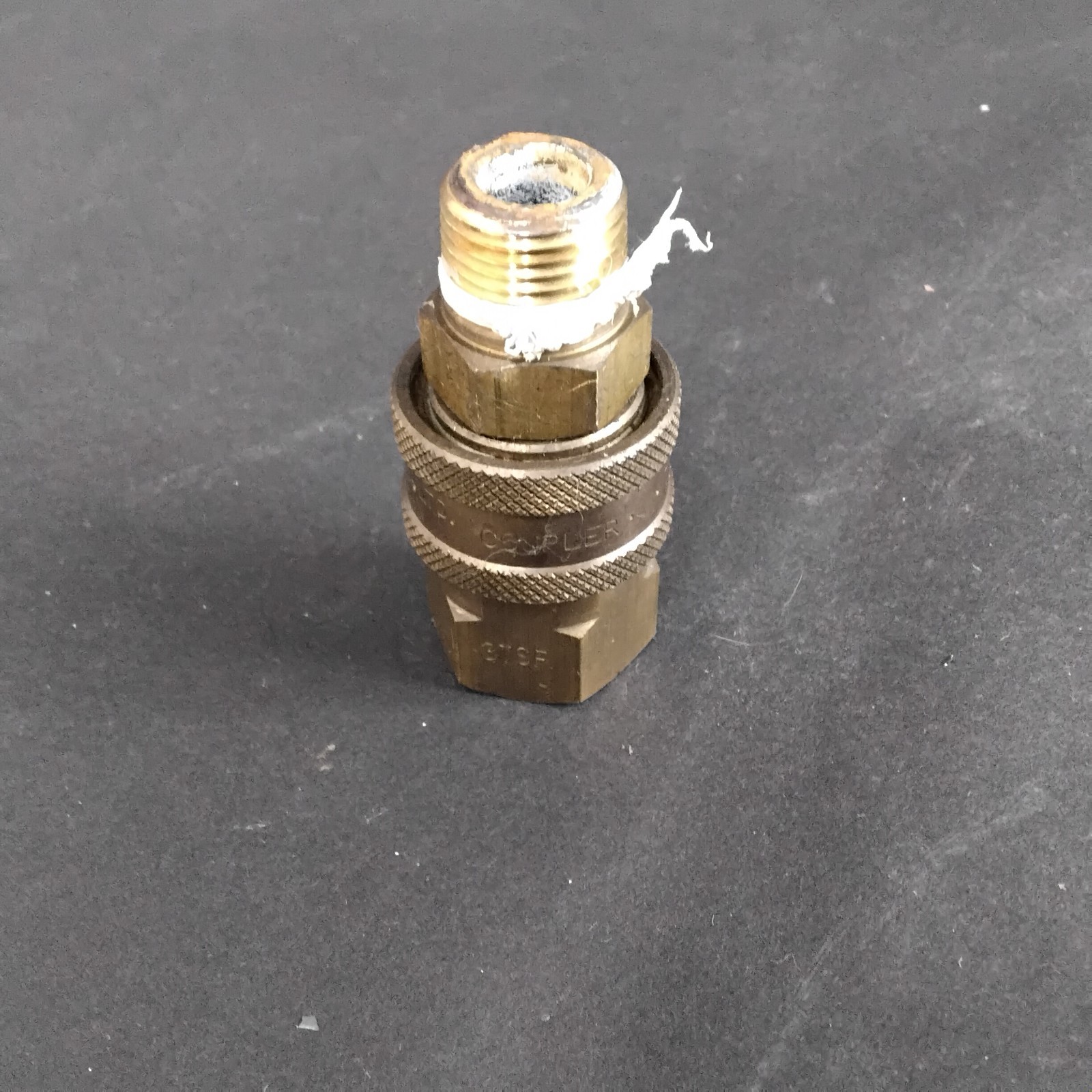 Used NITTO KOHKI 3TSF PNEUMATIC COUPLER ($7 OBO)