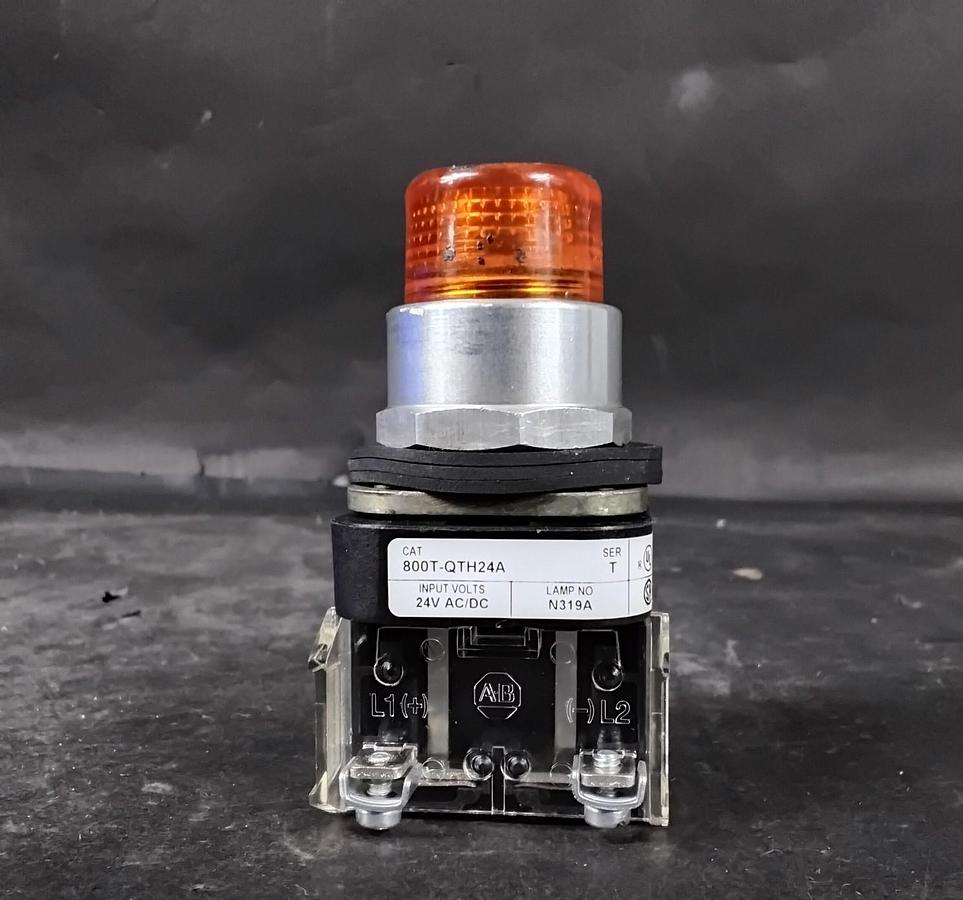 Used ALLEN BRADLEY 800T-QTH24A ORANGE PUSHBUTTON ($30 OBO)