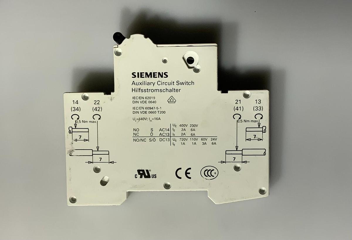Used SIEMENS 5ST3010 ($4.99 OBO)