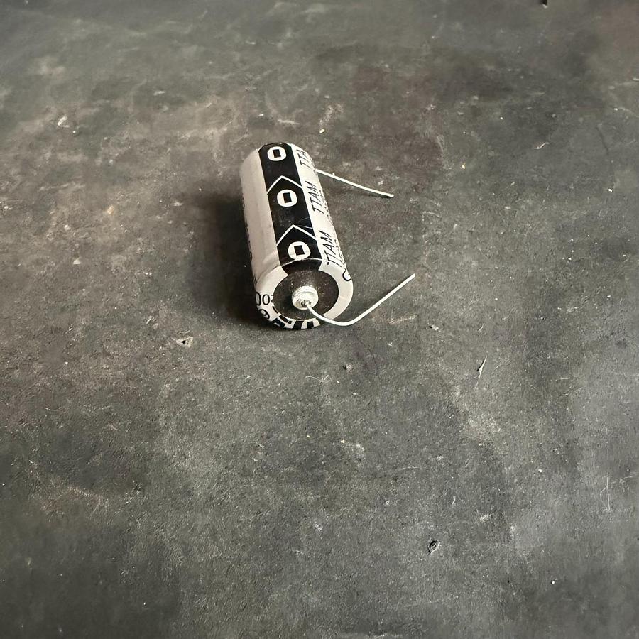 Used IC TTAM 22000uF CAPACITOR)