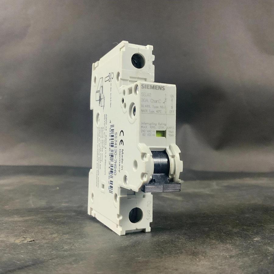 Used SIEMENS 5SJ4130-7HG40 CIRCUIT BREAKER ($25 OBO)